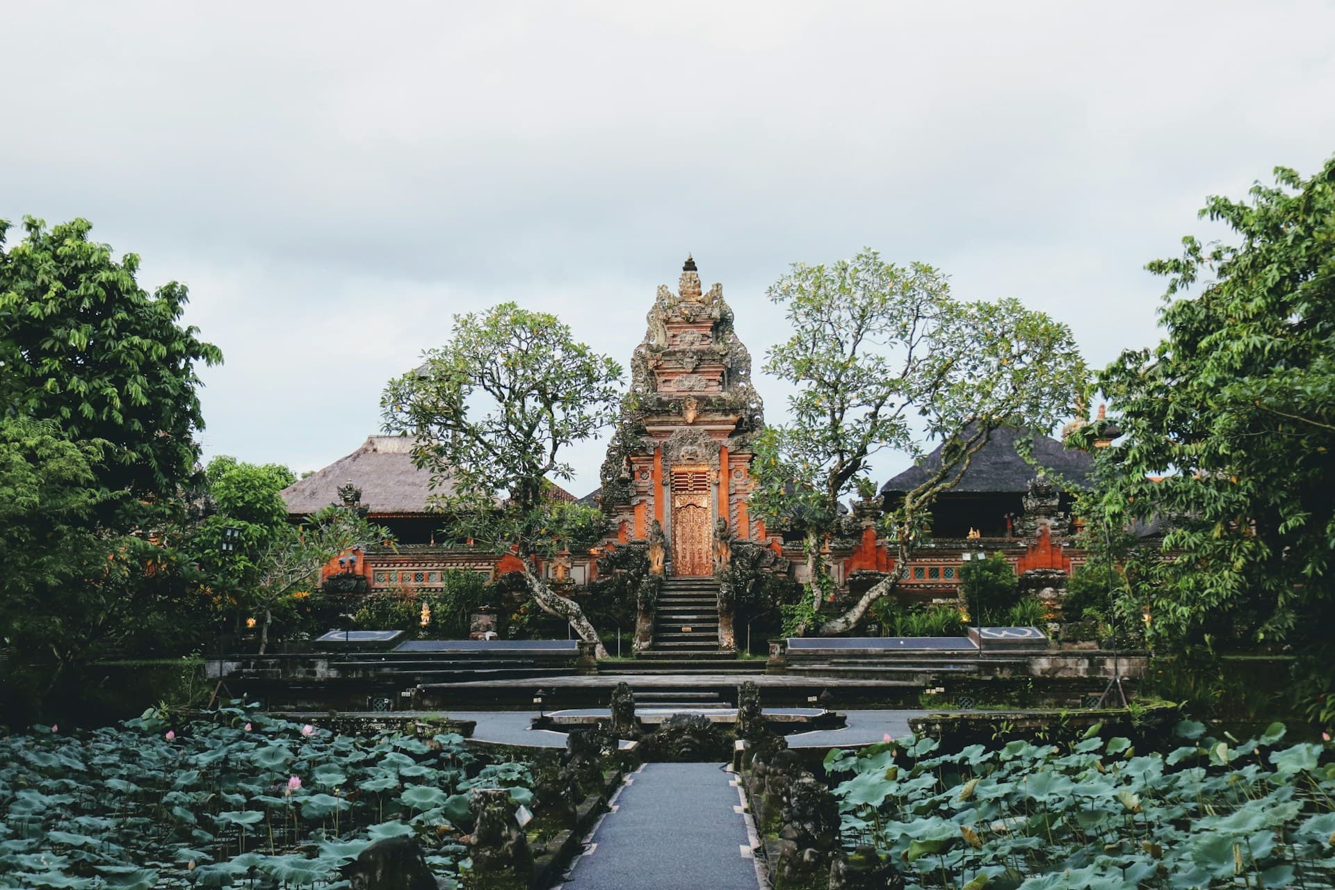 Templo Puri Saraswati