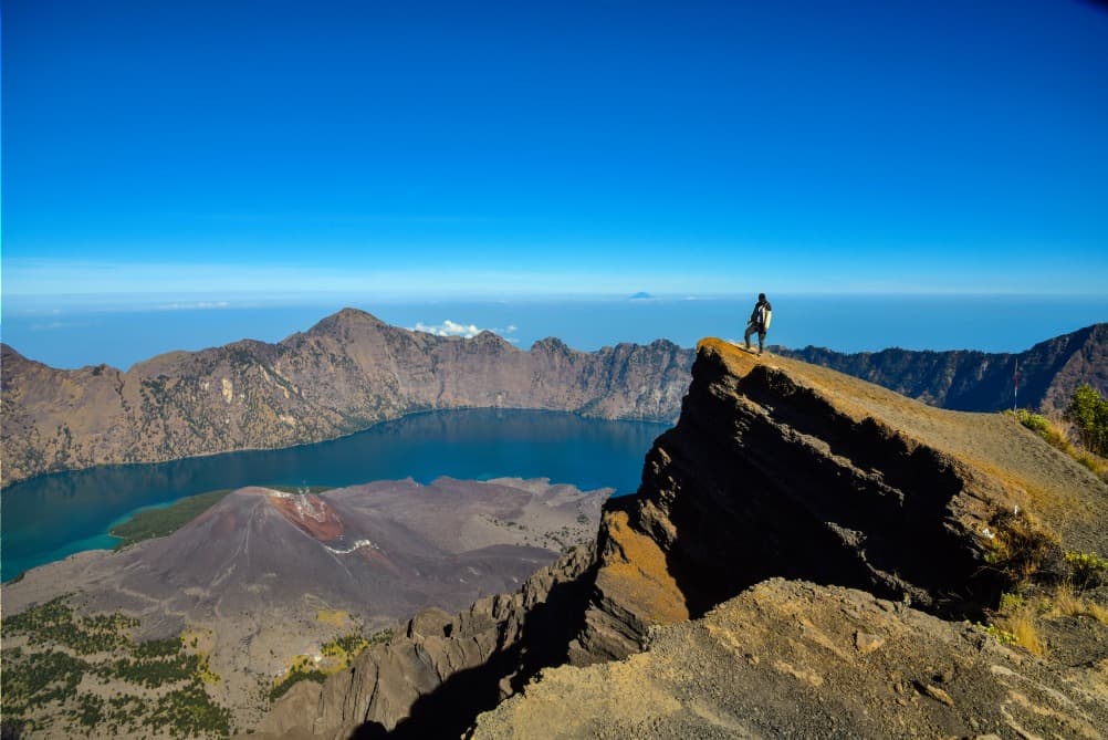 Ascensión del Monte Rinjani con Azimuth Adventure Travel .Ltd