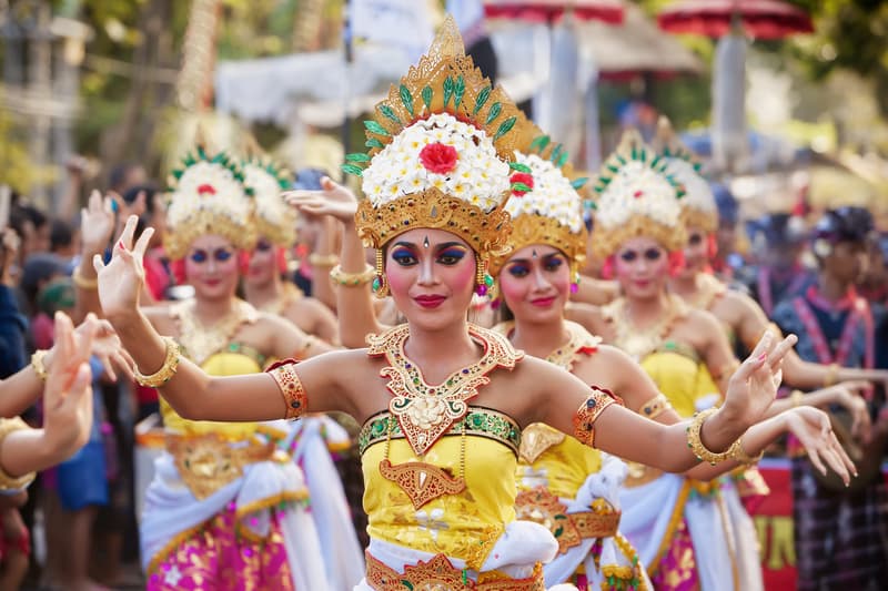 Los trajes tradicionales indonesios
